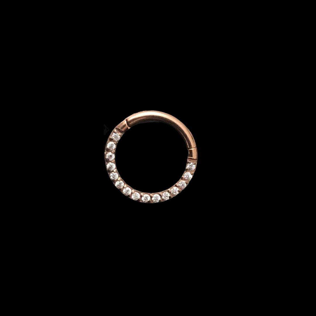 Ring "Pave Front"